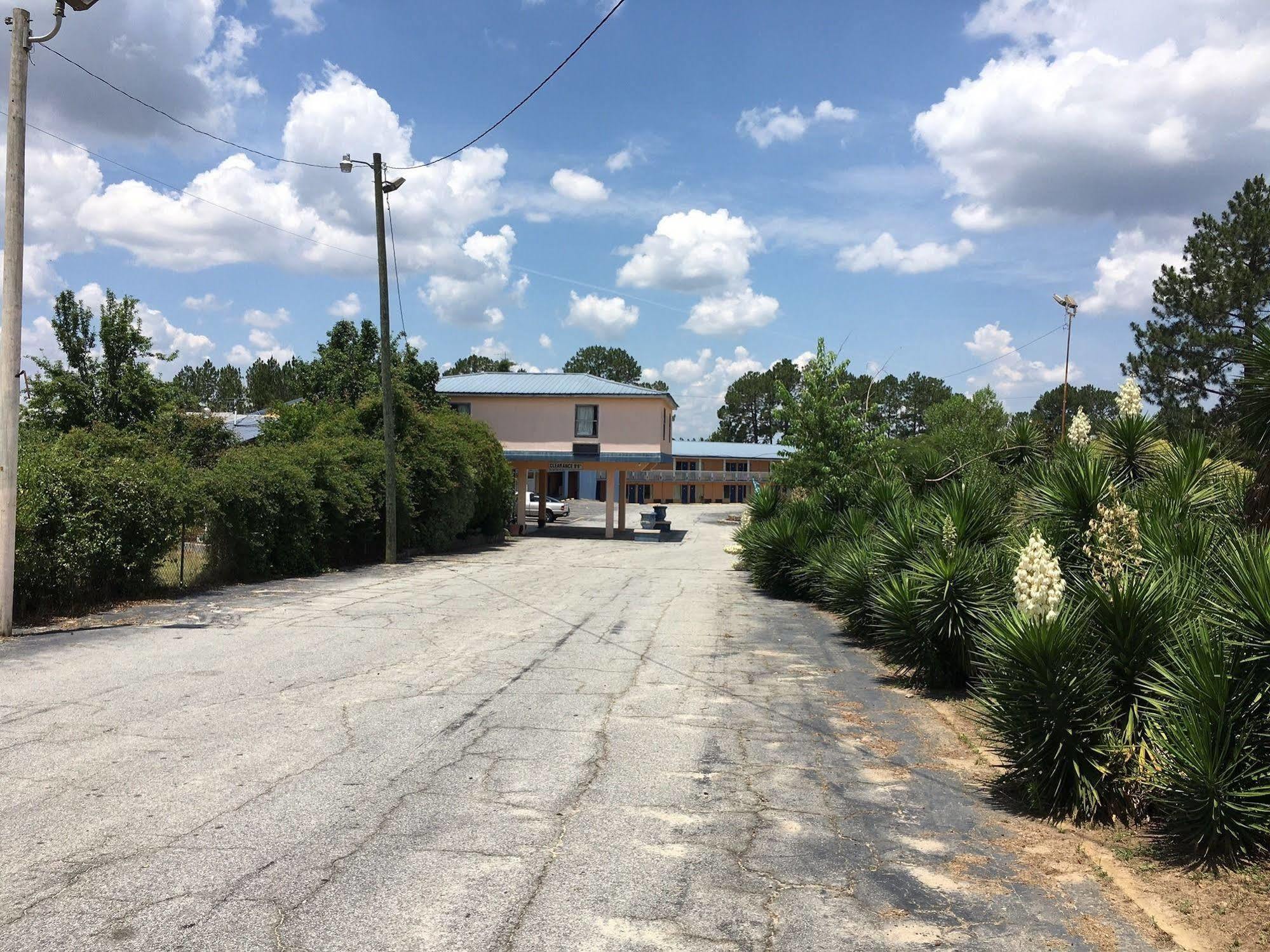 Ashburn Inn - Ashburn Εξωτερικό φωτογραφία